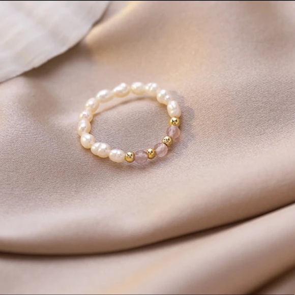 Super Classy Beaded Ring Bundle 💍 - Picture 3 of 3